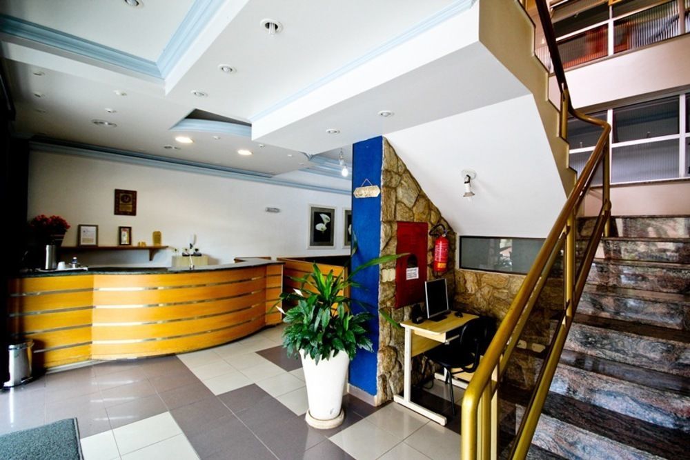 Alpha Ville Hotel Assis Bagian luar foto